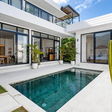Villa Pono Pono - Uluwatu By Yolla Hospitality Bagian luar foto